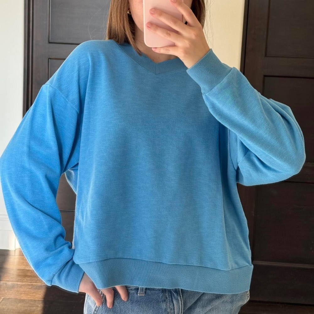 Colsie Blue V-neck Sweatshirt